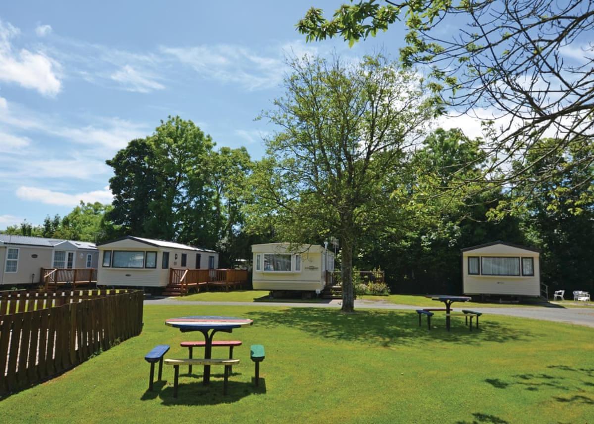 Noble Court Holiday Park Narberth Εξωτερικό φωτογραφία
